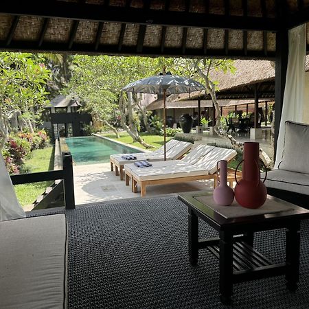 Villa Pantulan Bali Pagetan Exteriör bild