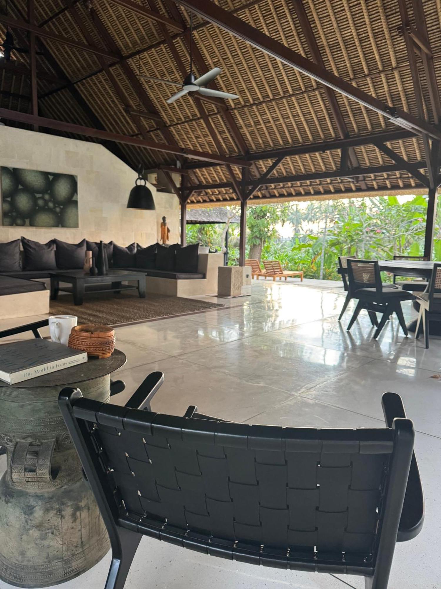 Villa Pantulan Bali Pagetan Exteriör bild