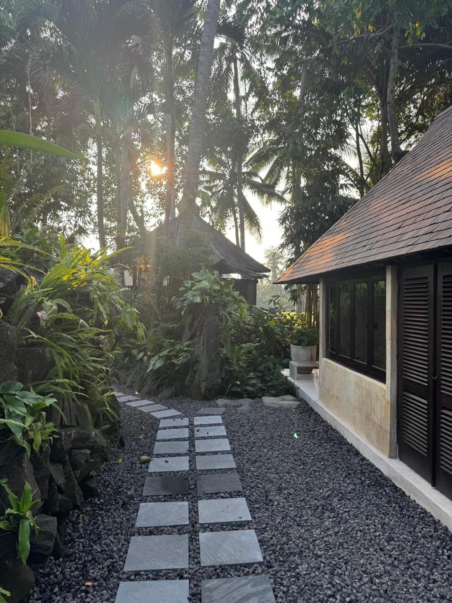 Villa Pantulan Bali Pagetan Exteriör bild