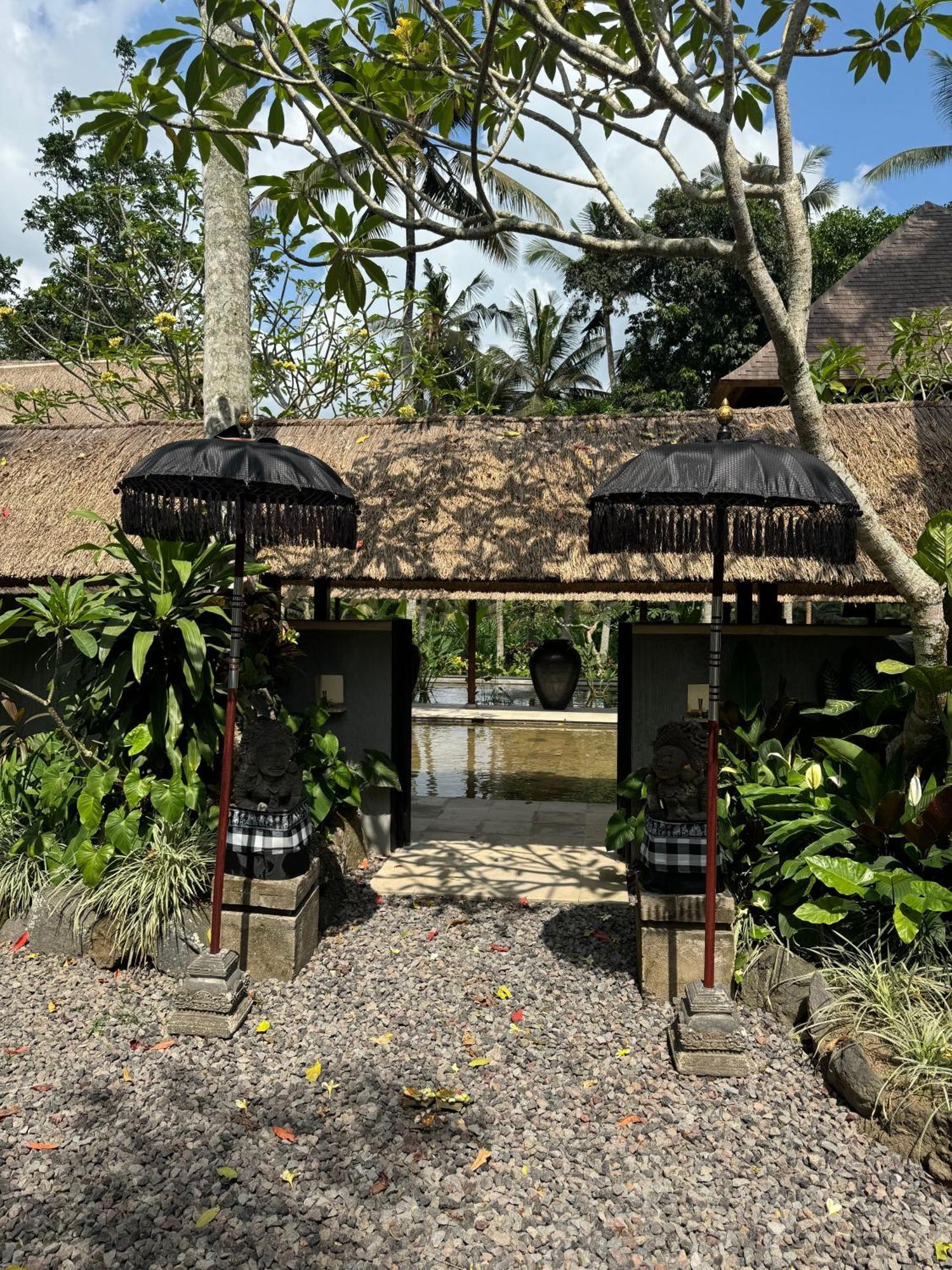 Villa Pantulan Bali Pagetan Exteriör bild