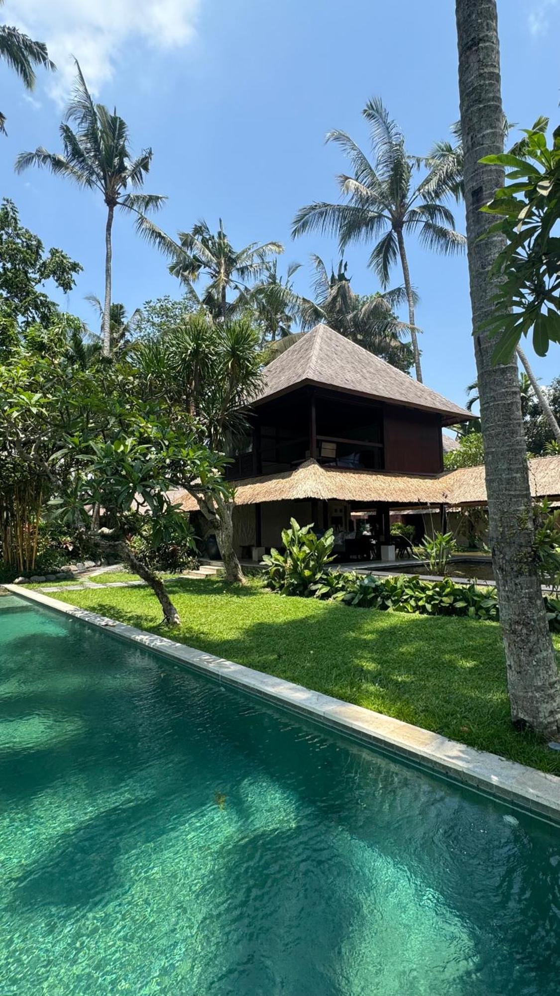 Villa Pantulan Bali Pagetan Exteriör bild