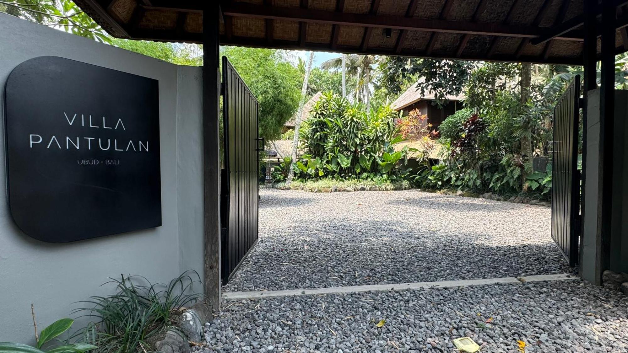 Villa Pantulan Bali Pagetan Exteriör bild