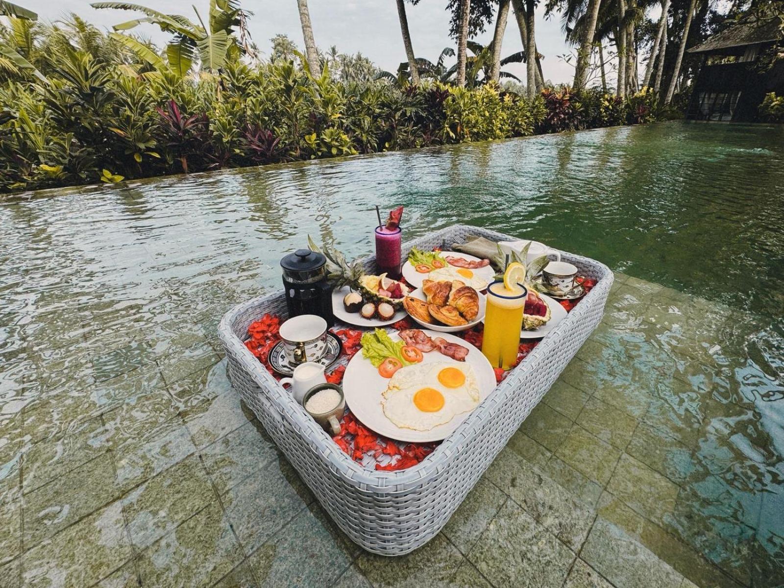 Villa Pantulan Bali Pagetan Exteriör bild